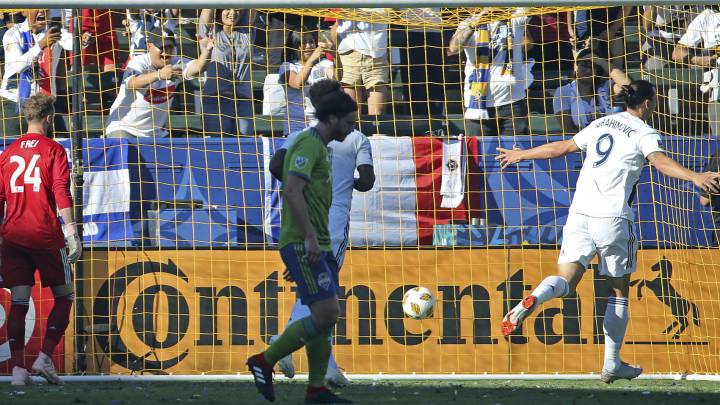 LA Galaxy derrota a Seattle y vuelve a ganar tras un mes