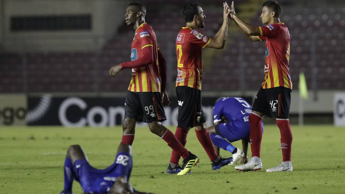 CS Herediano - Deportivo Árabe Unido, Liga Concacaf