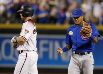 MLB extiende castigo de Addison Russell con Cubs