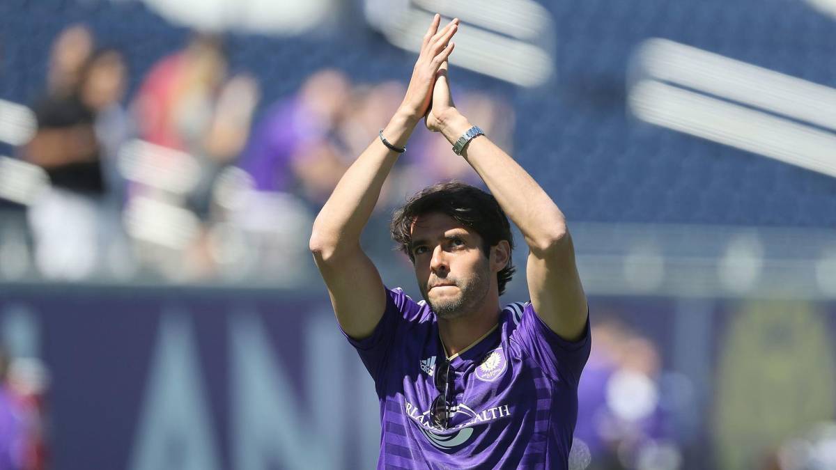 Kaká se retiró del fútbol profesional en diciembre al terminar su tercer temporada con el Orlando City, un año después podría regresar a la canchas con Monza.