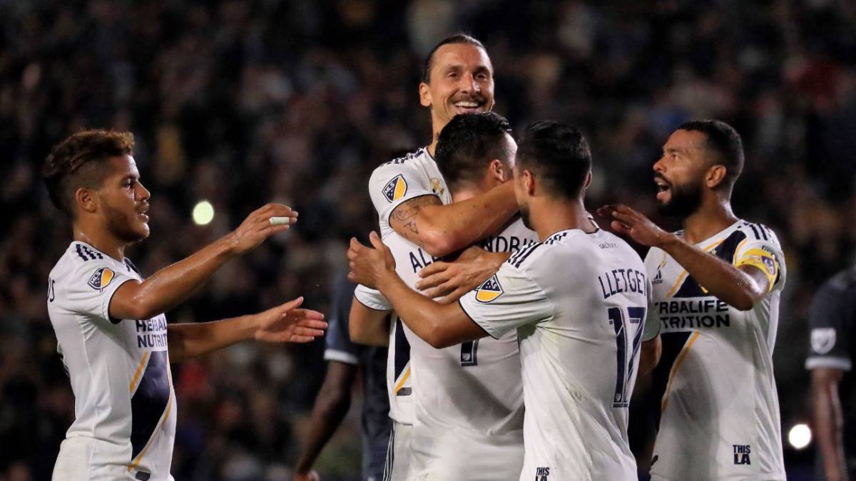 1x1 del Galaxy: La dupla Zlatan-Alessandrini vuelve a brillar