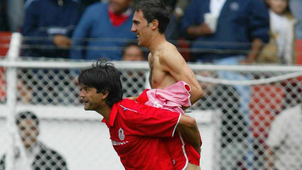 Recordamos al futbolista uruguayo que también pasó por el Club América, Schalke 04 de Alemania y el Houston Dynamo de la Major League Soccer
