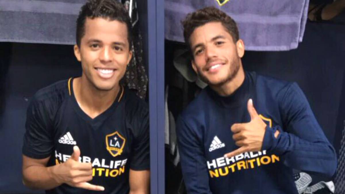 En los últimos días se ha vinculado a ambos futbolistas al conjunto de las Águilas, pero este lunes Jonathan aclaró todos los rumores sobre su futuro