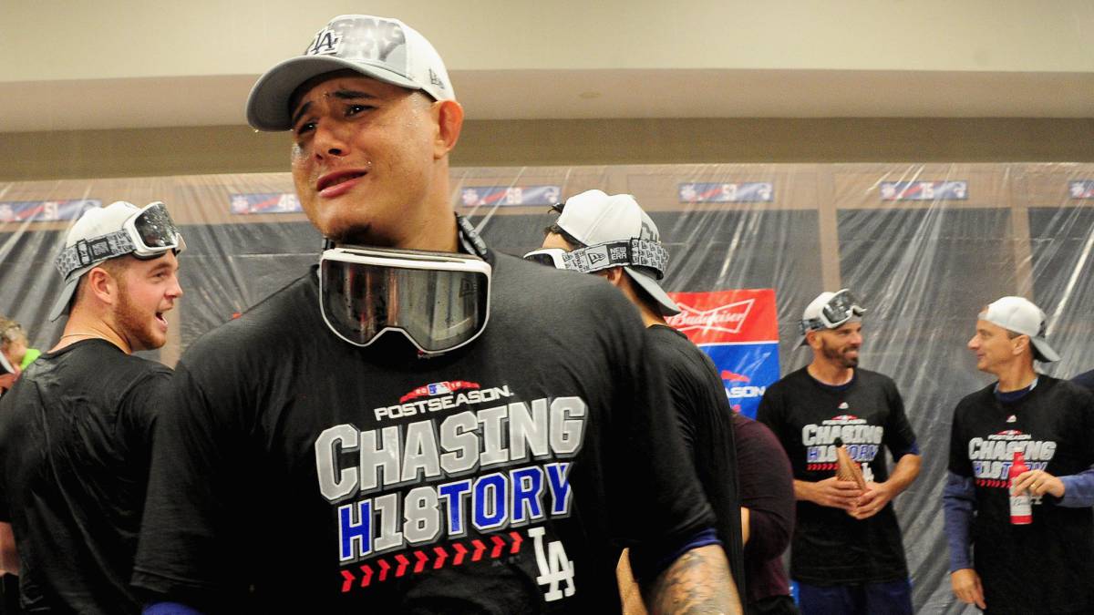 Manny Machado celebra
