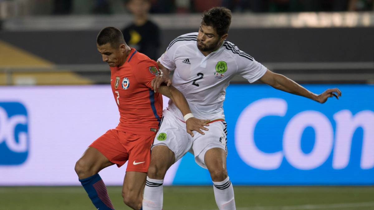 Este martes la Comisión de Árbitros de la FEMEXFUT dio a conocer la tripleta arbitral que llevará las acciones del duelo a celebrarse en México