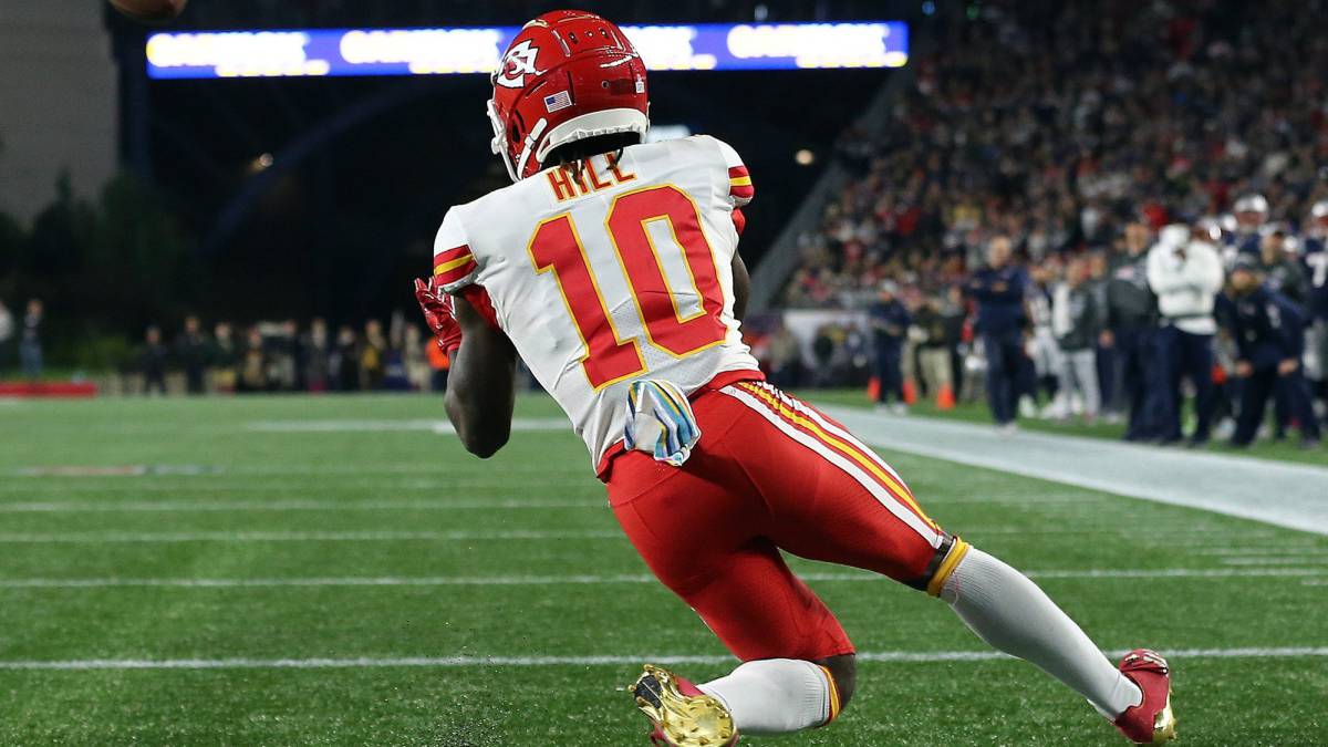 Tyreek Hill con su primera anotación