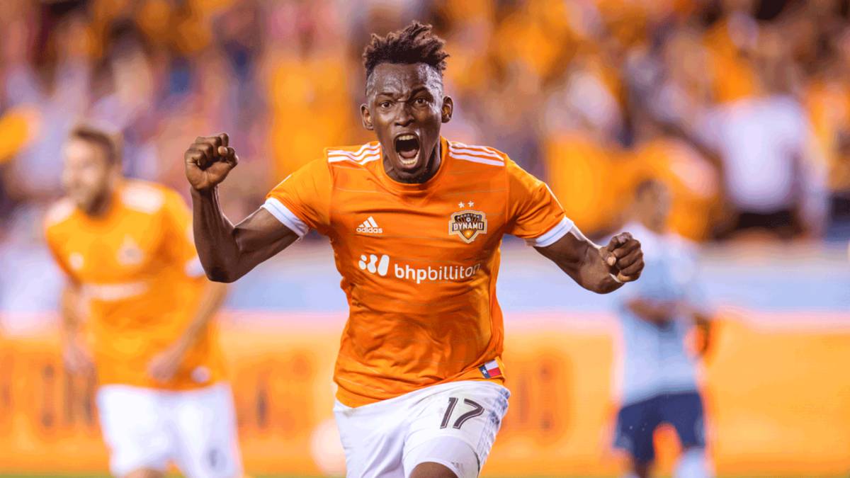 Alberth Ellis quiere jugar en Europa el siguiente año