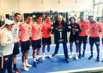 Matt Hardy visitó la casa del Club América en México