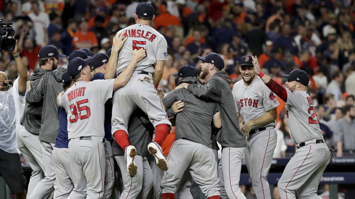 Novena de los Red Sox festeja pase a Serie Mundial