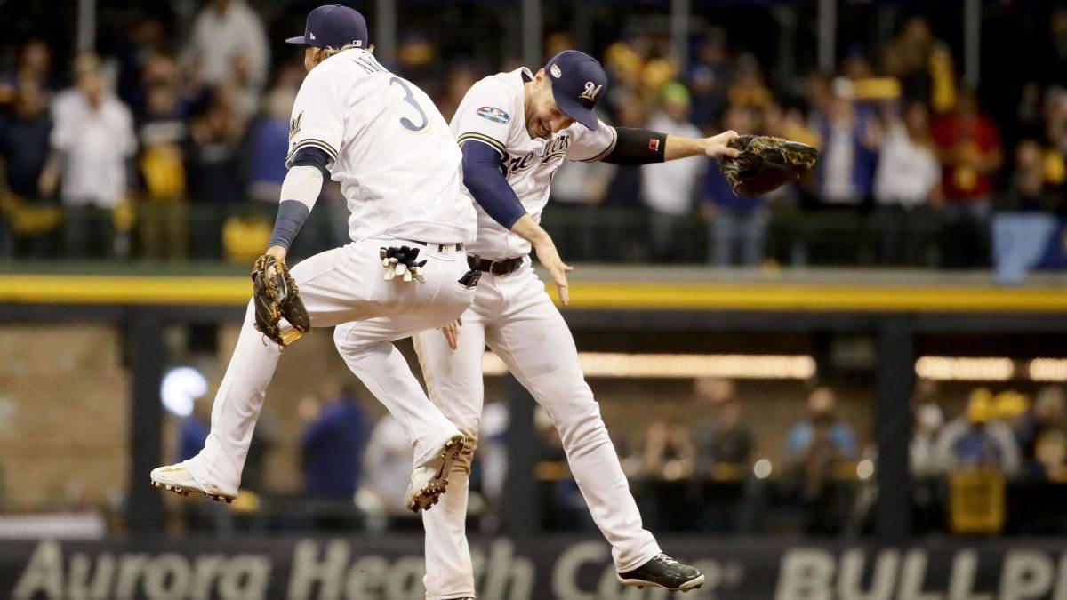 Milwaukee gana a Dodgers y lo dejan para el Juego 7