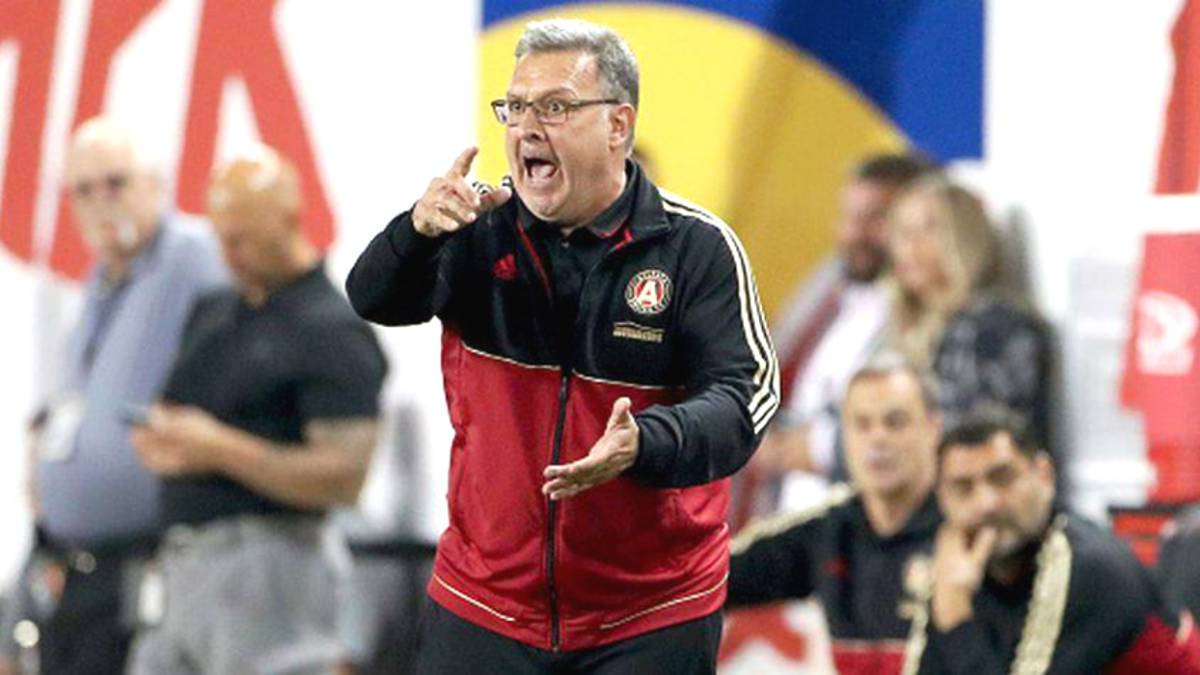 El defensa argentino de Atlanta United desea que Gerardo Martino permanezca en el equipo, y admitió que el plantel no sabe nada respecto al futuro del DT