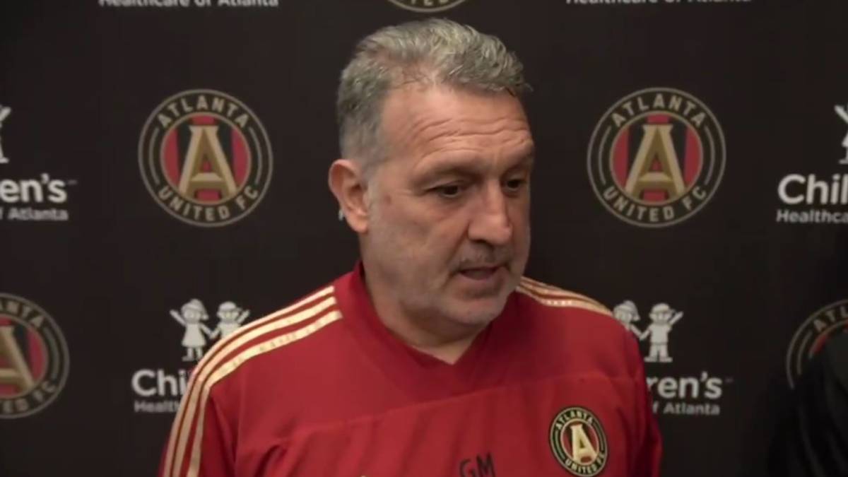 Gerardo ‘Tata’ Martino confirmó en la zona mixta de este viernes que le costó decidir cuál sería el su decisión, cuando lo tuvo claro se lo informó al club.