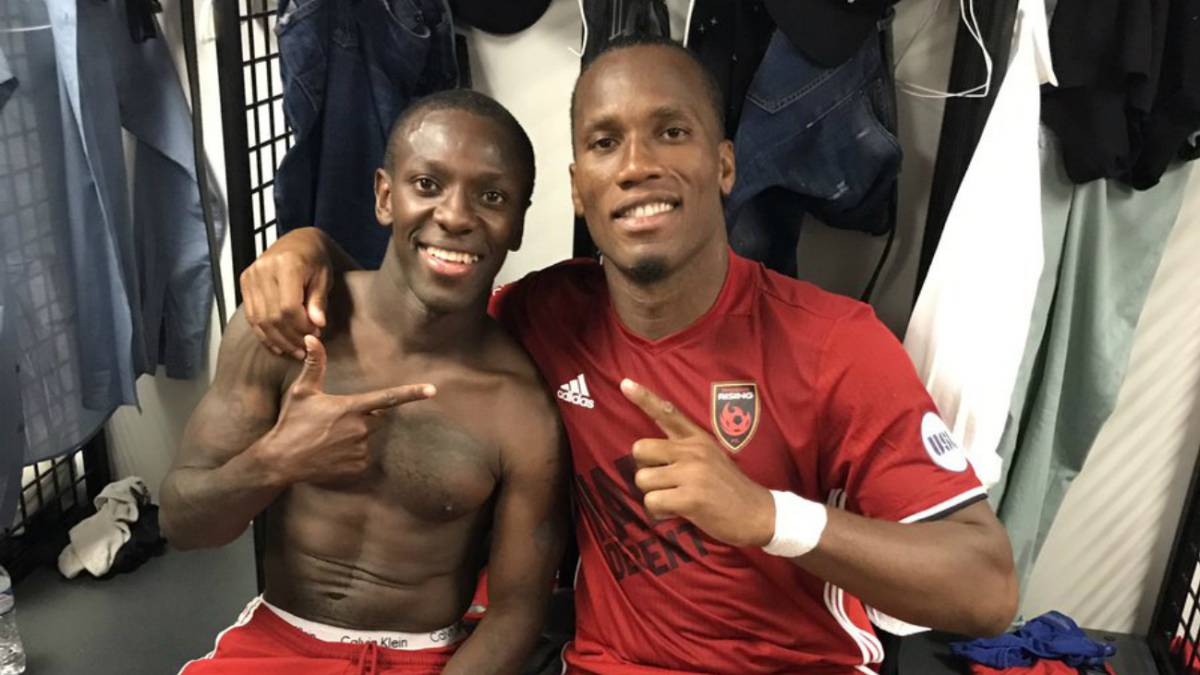 Shaun después de Chelsea vino a menos en su carrera, el jugador inglés terminó jugando para el Phoenix Rising, equipo de la segunda división estadounidense.
