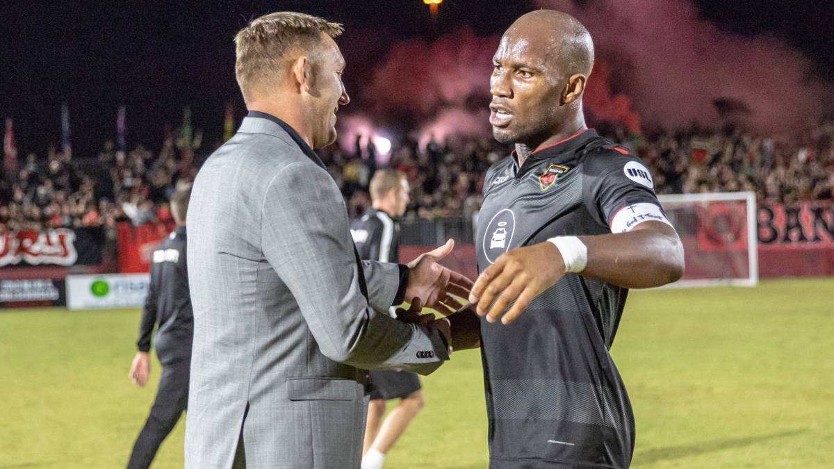 Phoenix Rising obtuvo el pase a cuartos en la USL de la mano de Didier Drogba. Cerveza, música y buen ambiente en el vestidor al terminar el encuentro.