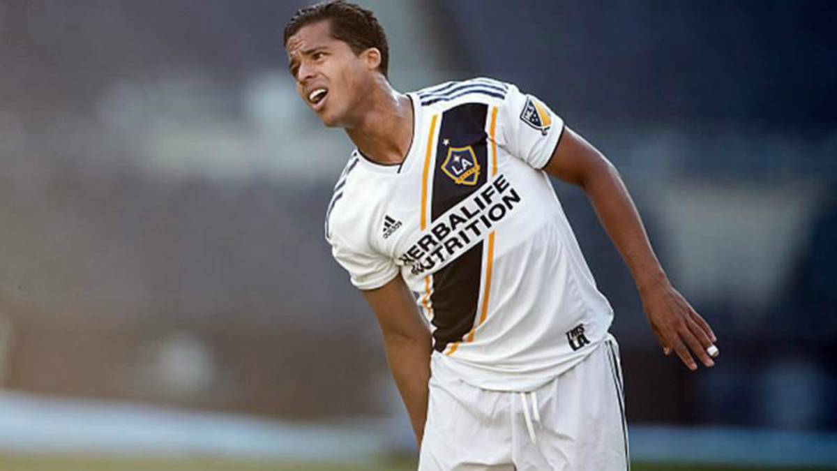 El delantero mexicano, Giovani Dos Santos, no tuvo muchos minutos con el LA Galaxy en la temporada regular de la MLS por una serie de lesiones.