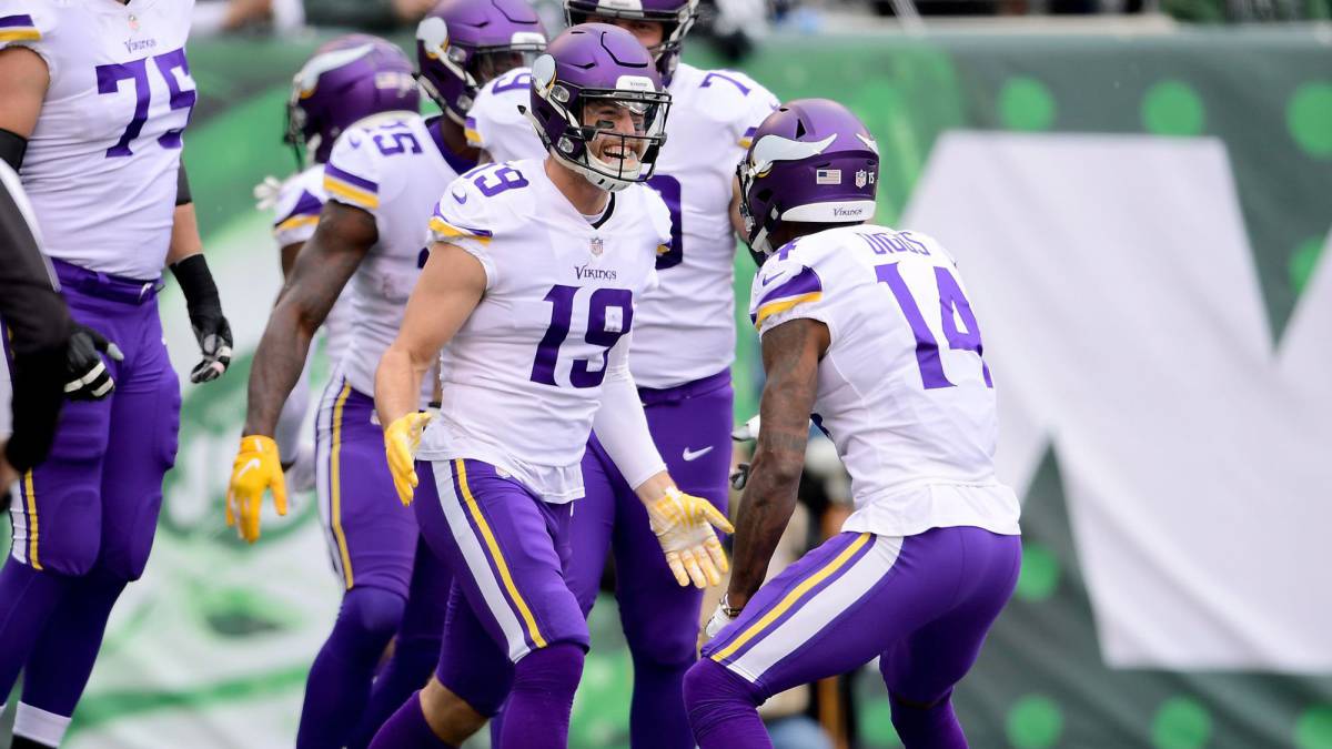 Adam Thielen y Steffon Diggs contra Jets