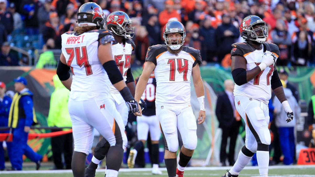 Ryan Fitzpatrick en partido contra Bengals