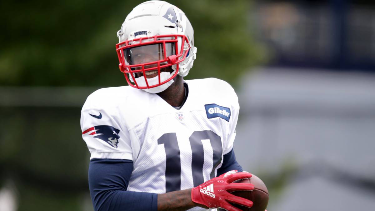 Josh Gordon es castigado por los New England Patriots
