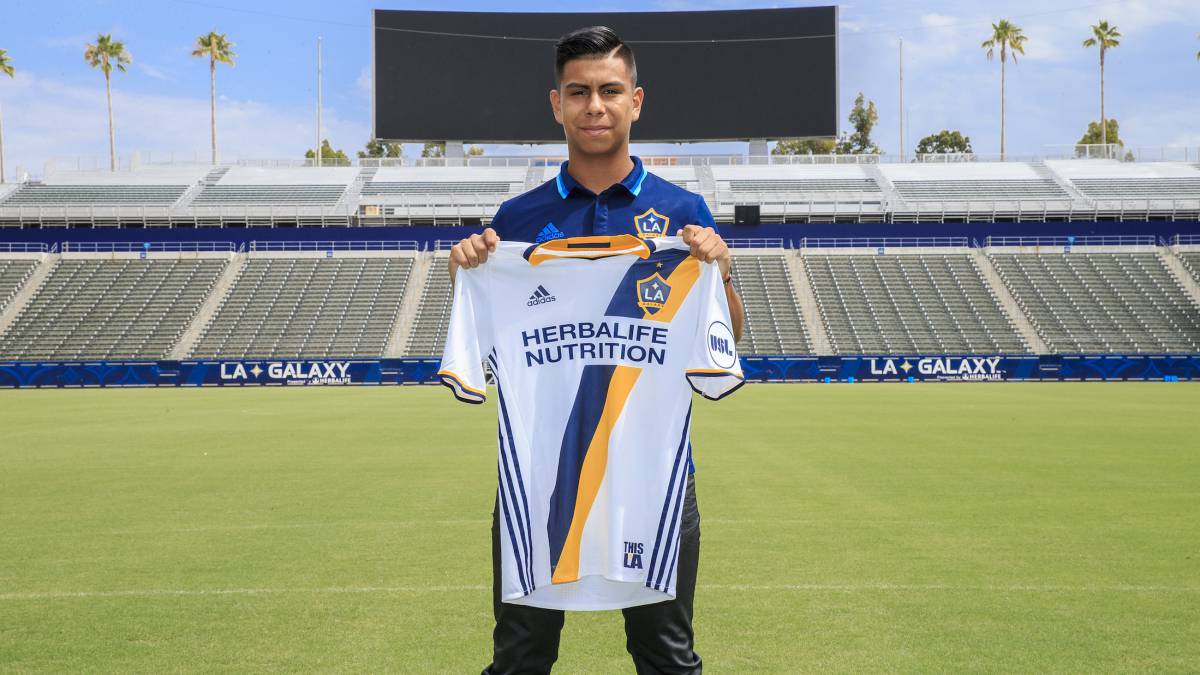 Efraín Álvarez, nominado a Jugador novato del año en USL
