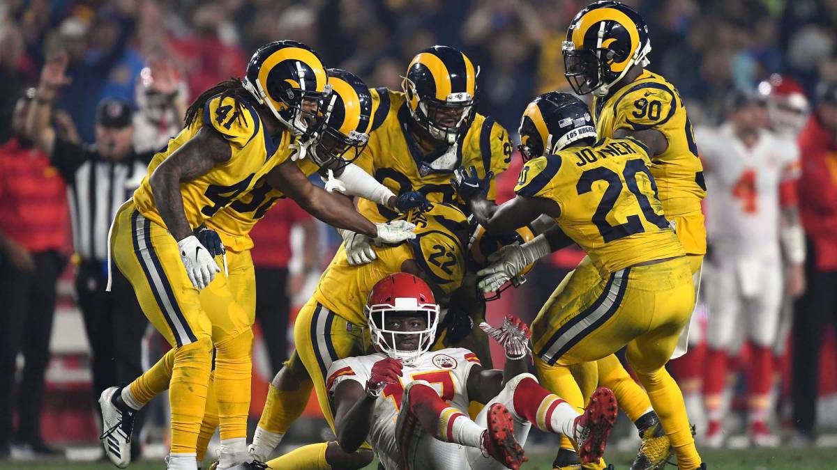Kansas City Chiefs v Los Angeles Rams