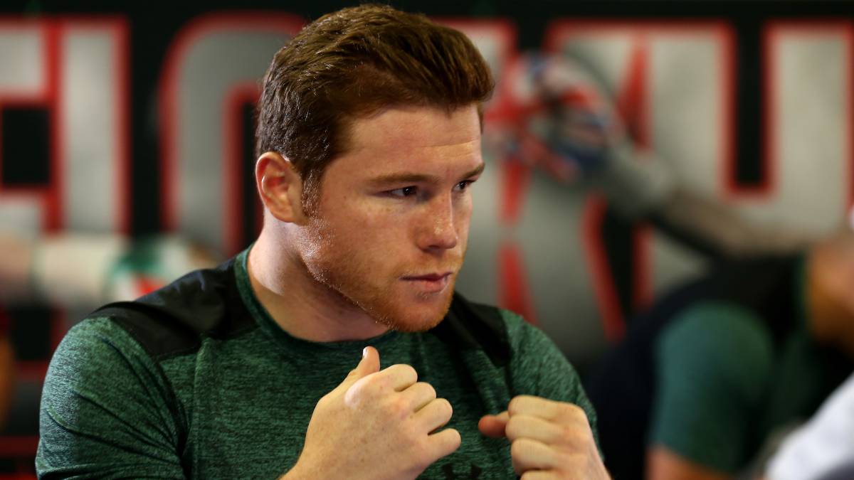 El boxeador mexicano aceptó el reto de una pequeña de cuatro años y se unió a la campaña de Nariz Roja que apoya a personas con cáncer.
