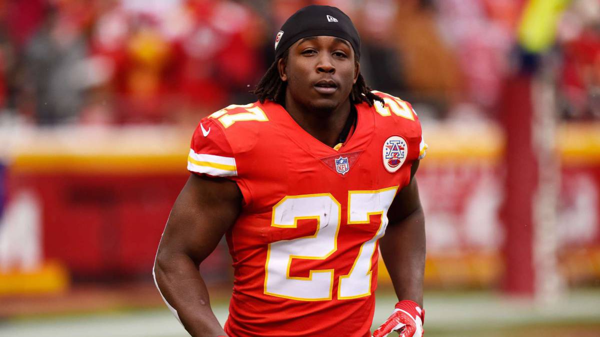 Kareem Hunt en partido de los Chiefs
