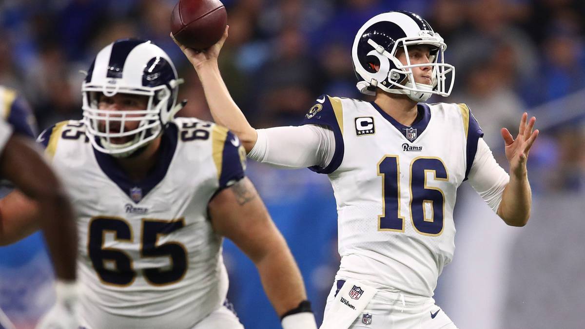 Jared Goff lanza pase contra Lions