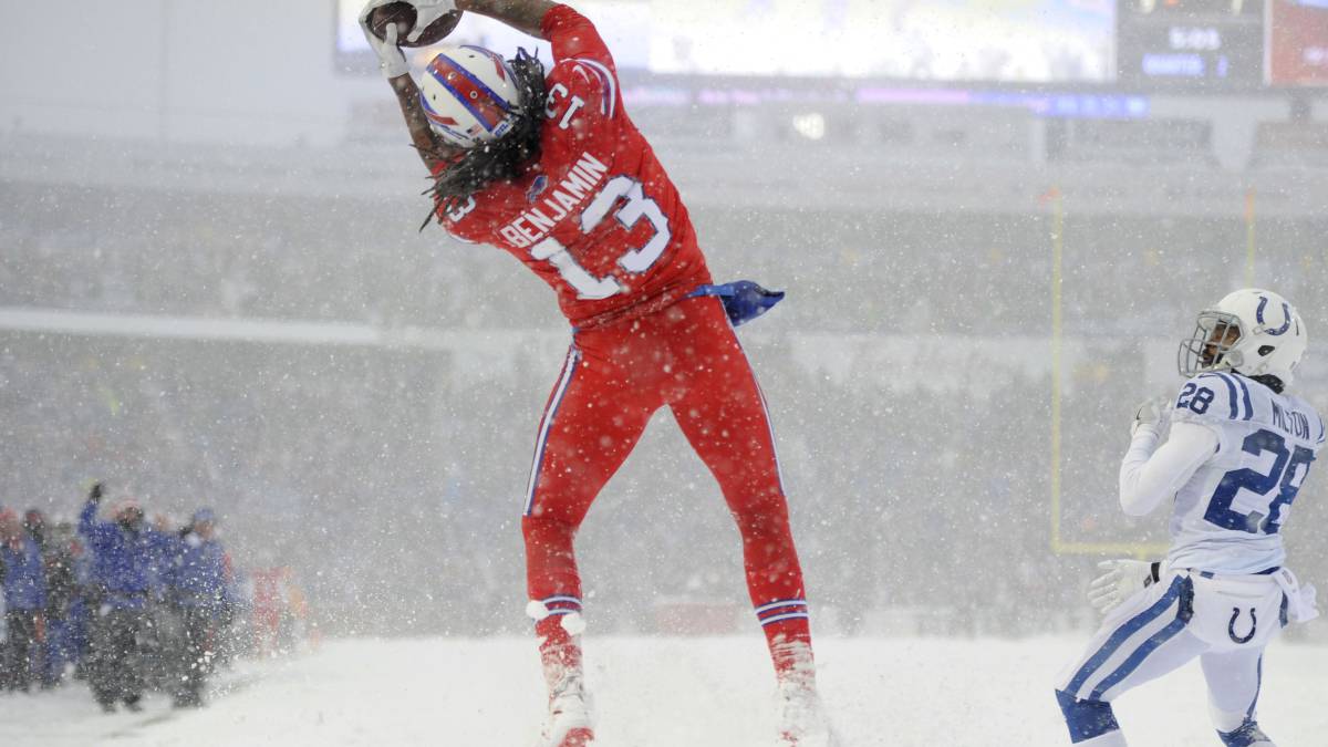 Kelvin Benjamin en partido de Bills