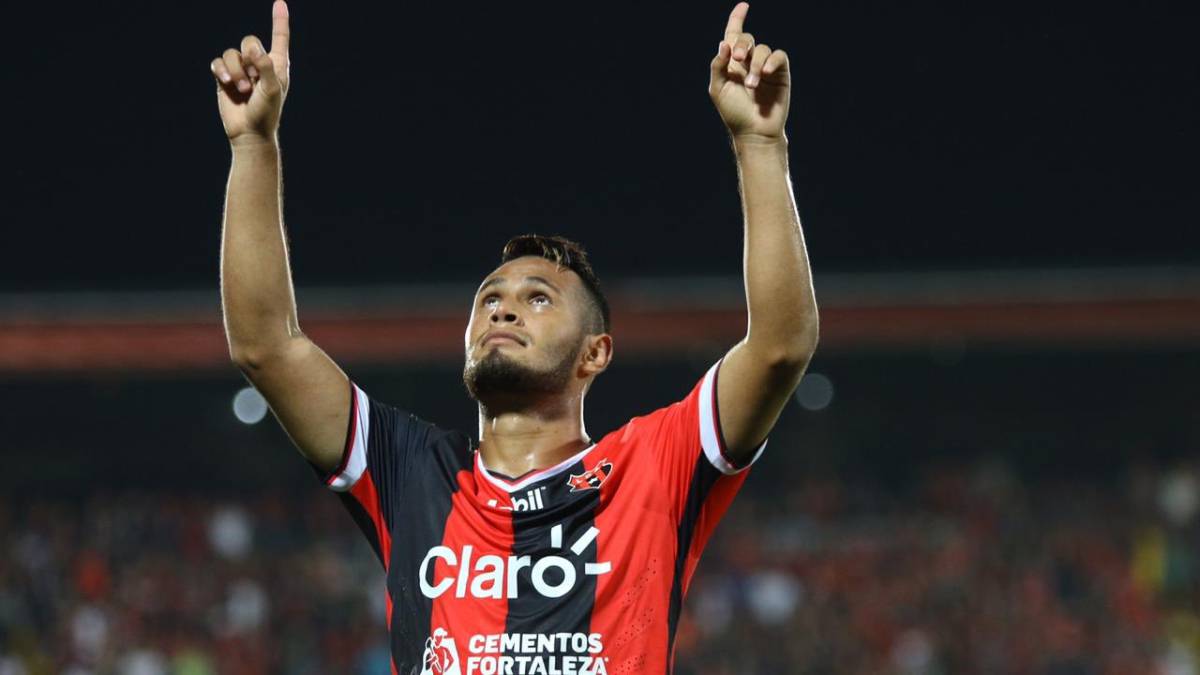 Liga Deportiva Alajuelense está obligado a buscar el triunfo en el partido que definirá al nuevo campeón de Costa Rica. Herediano sale con la ventaja de un gol.