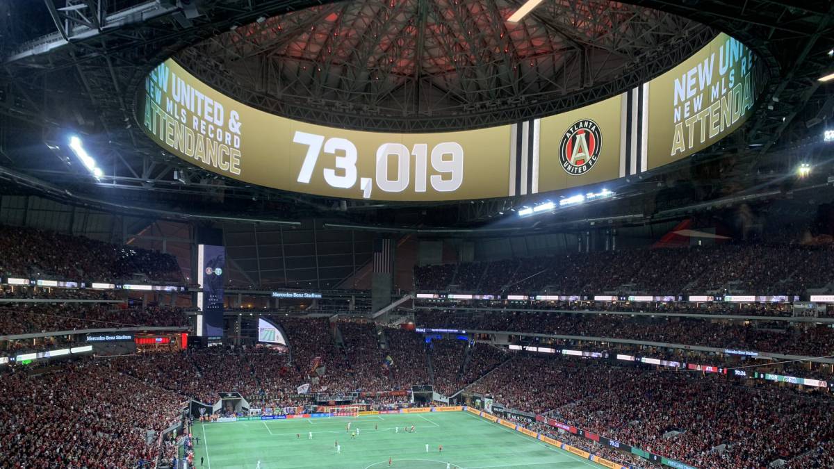 Llegó la última cita para los fanáticos rojinegros, después de un año de romper todas las marcas de asistencia tenían que superar la de la MLS Cup.