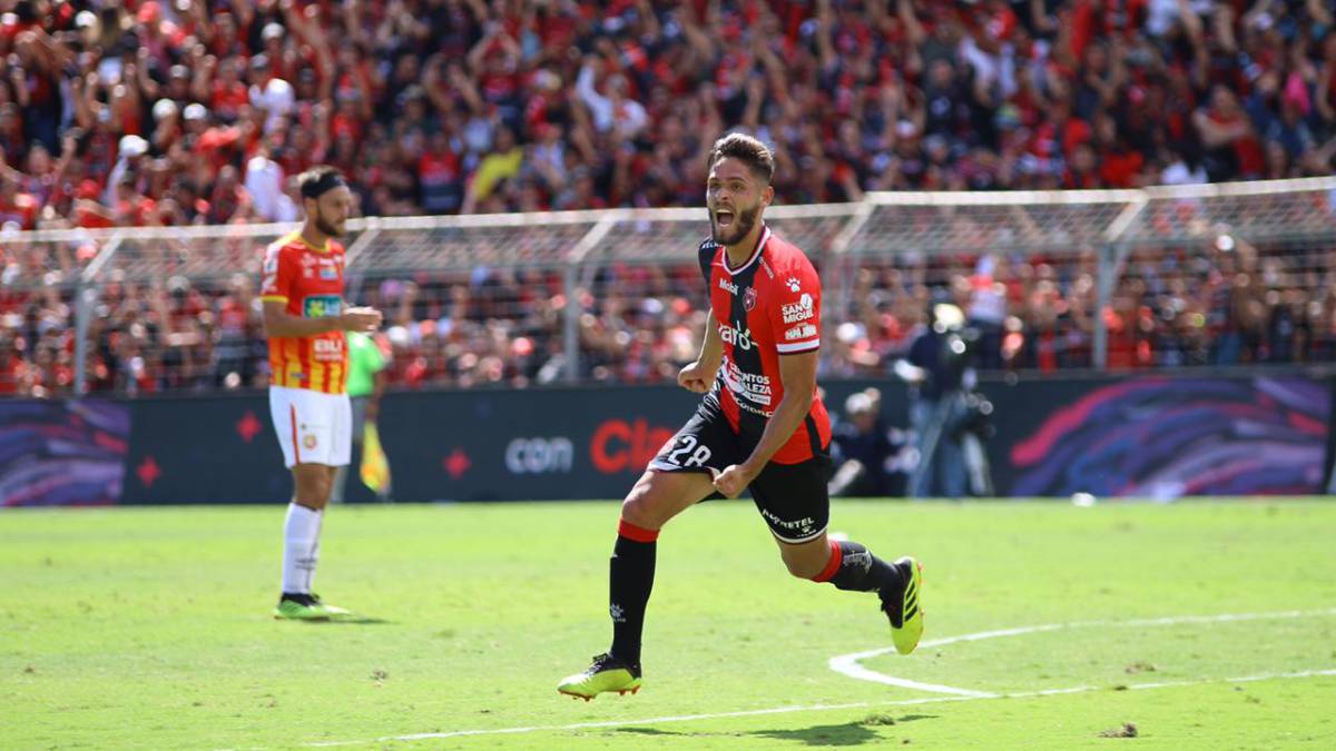 LD Alajuelense vs Herediano (2-1): Resumen del Partido y Goles