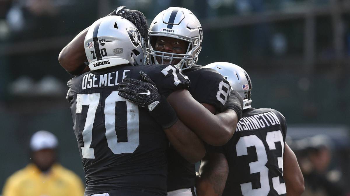 James Washington, Jared Cook y Kelechi Osemele