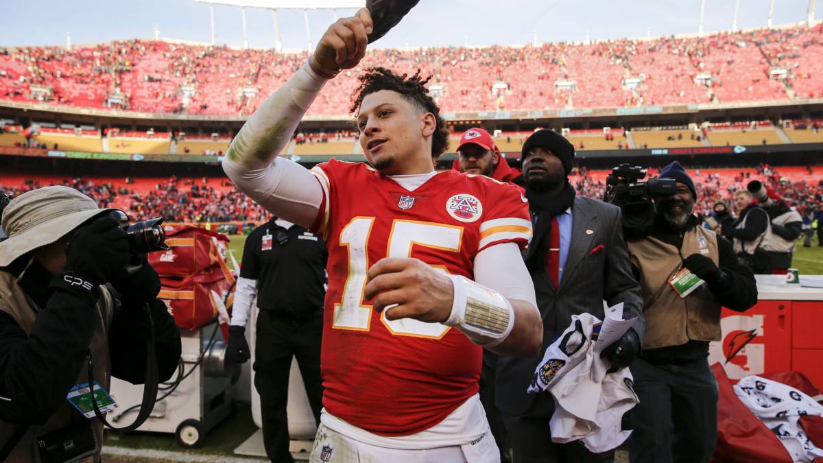 Patrick Mahomes en partido de los Chiefs
