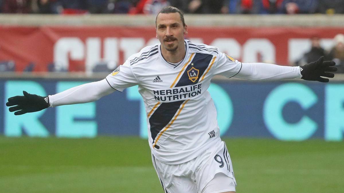 Según fuentes de AS USA, el delantero sueco, Zlatan Ibrahimovic, renovará con LA Galaxy para a próxima temporada lo que aleja todas las opciones europeas.