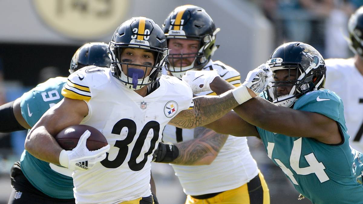 James Conner en contra de Jaguars