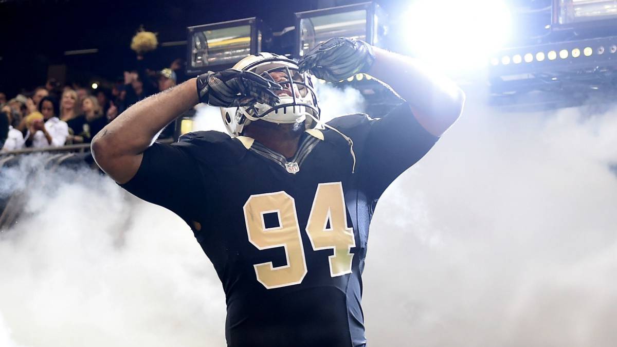 Cameron Jordan en partido de Saints