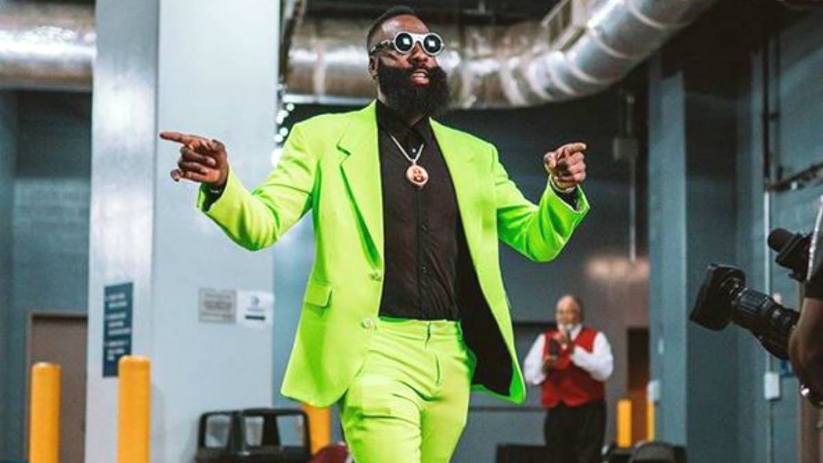 En el marco de la Navidad, te presentamos algunos de los mejores obsequios que se han dado en el mundo NBA. Chris Paul y James Harden están en la lista