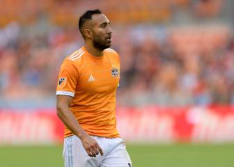 Arturo Álvarez, entre agentes libres de la MLS en el 2019