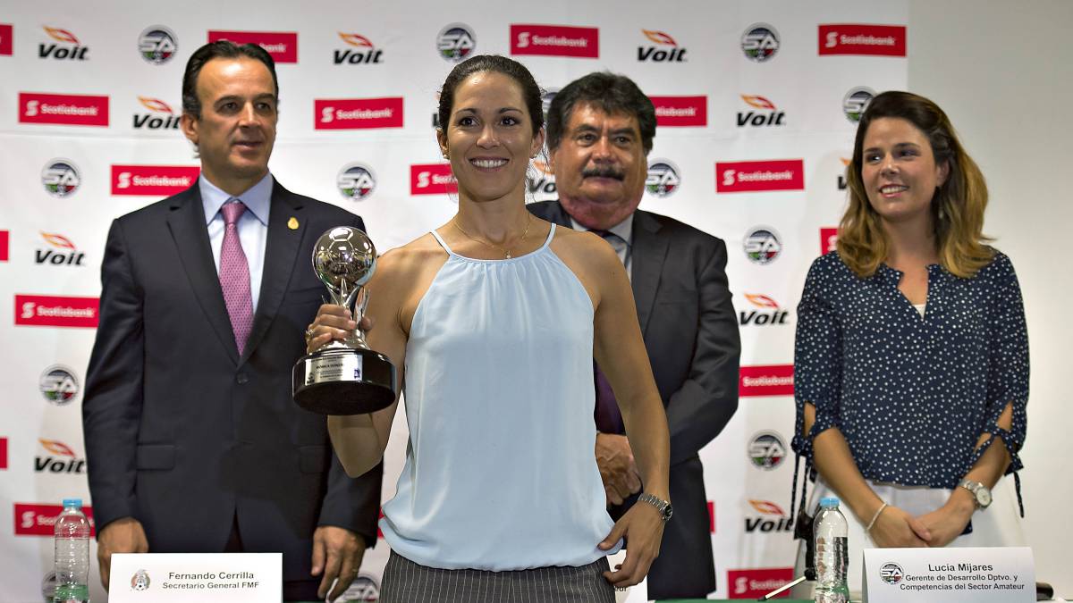 Houston Dash ficha a la mexicana Mónica González