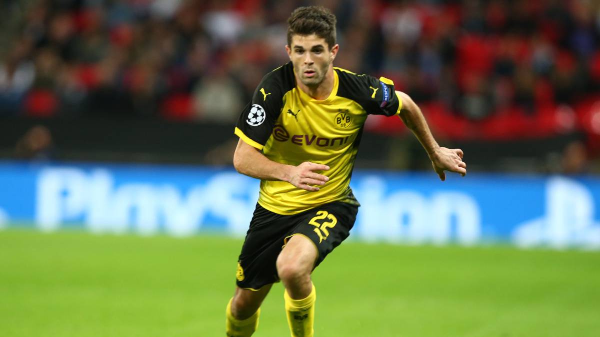 Christian Pulisic of Borussia Dortmund during Champion League Group H match between Tottenham Hotspur against Borussia Dortmund at Wembley stadium, London, UK on 13 Sepember 2017. Tottenham won the game 3-1. (Photo by Kieran Galvin/NurPhoto via Getty Images) PUBLICADA 25/09/17 NA MA07 1COL