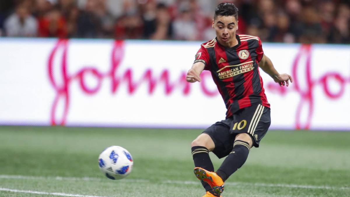 Newcastle rechaza el exorbitante sueldo que pide Miguel Almirón