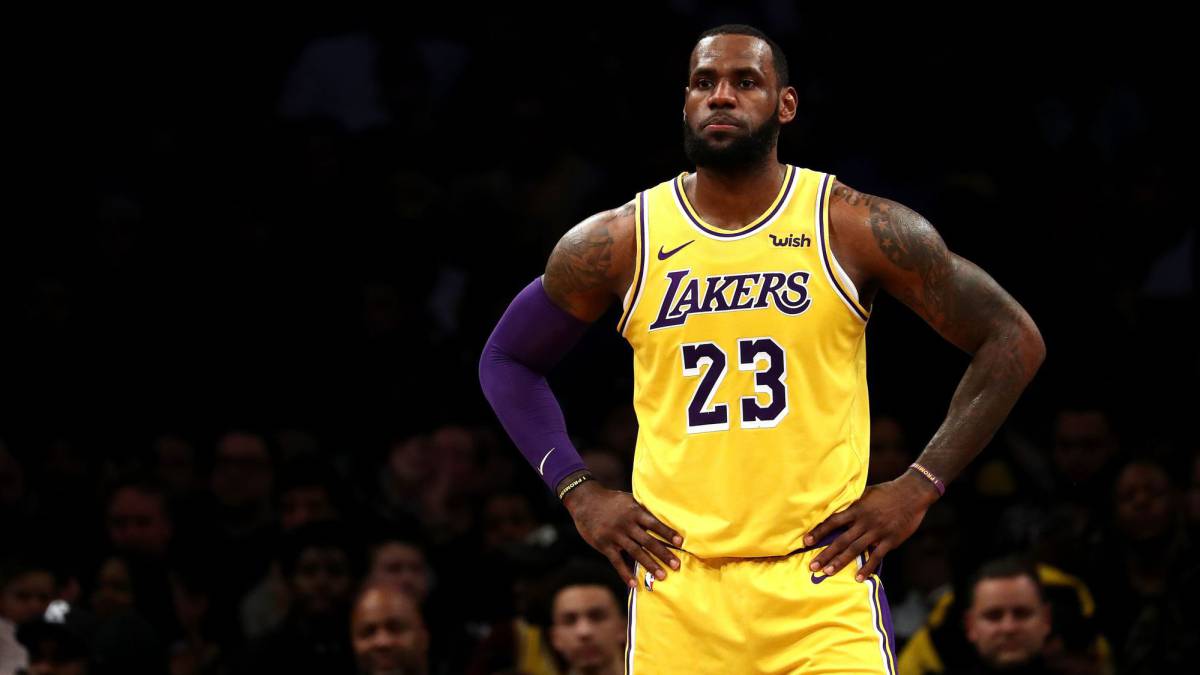 LeBron James en partido de los Lakers