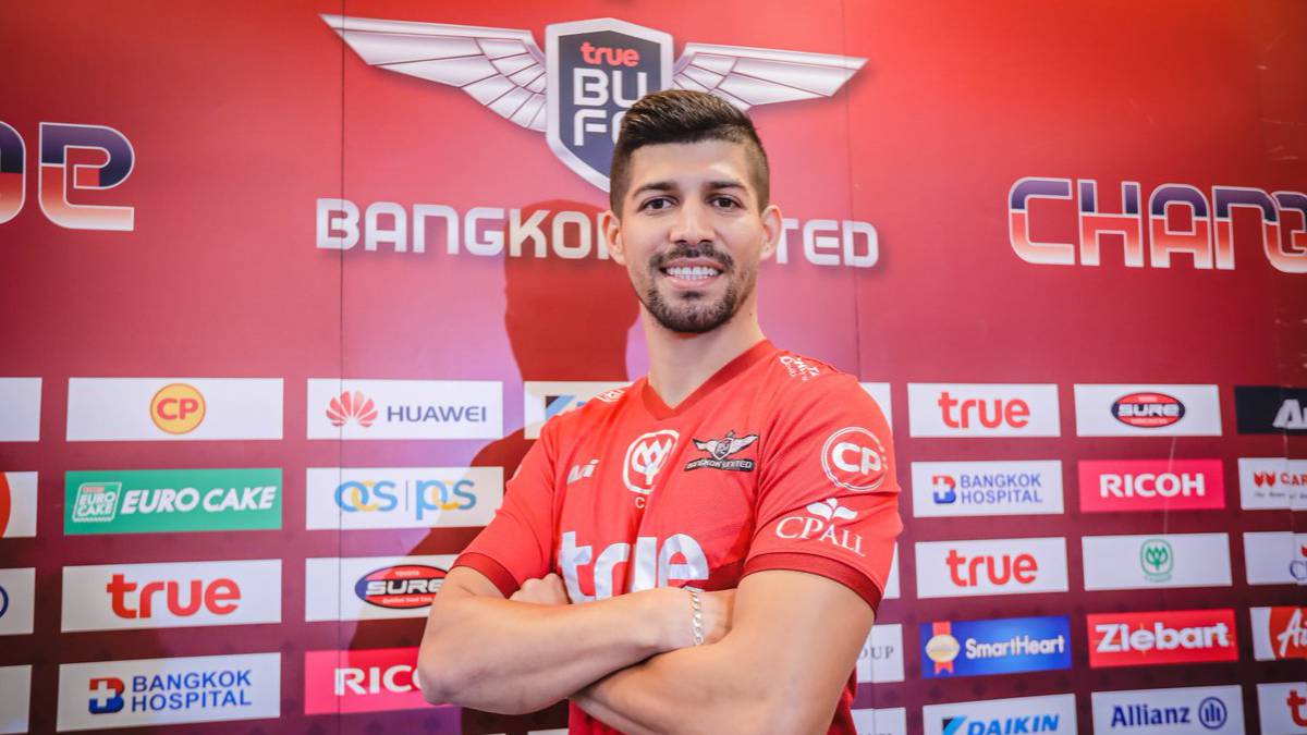 Nelson Bonilla en su presentación con el True Bangkok United