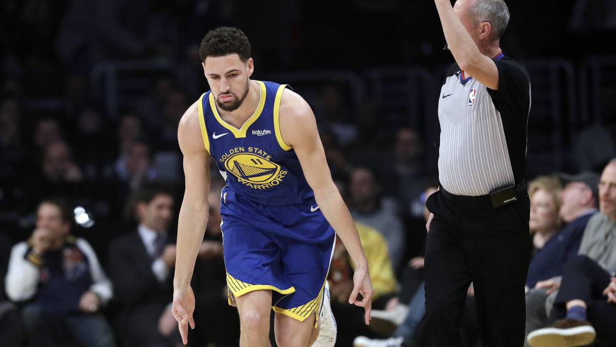 Warriors aplasta a Lakers con gran actuación de Thompson