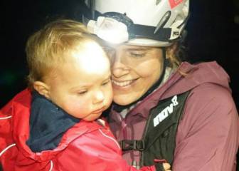 Mujer destroza récord en maratón y amamanta a su bebé