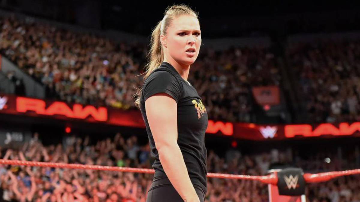 Ronda Rousey pierde el invicto en WWE ante Sasha Banks