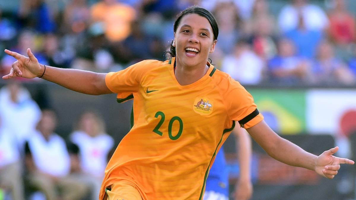 Sam Kerr jugando con Australia