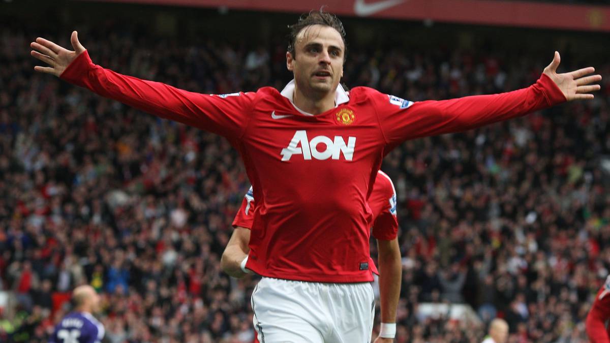 El atacante dejó huella en la Premier League y fue compañero de Javier “Chicharito” Hernández en su etapa con los Red Devils. ¿Dónde está ahora?