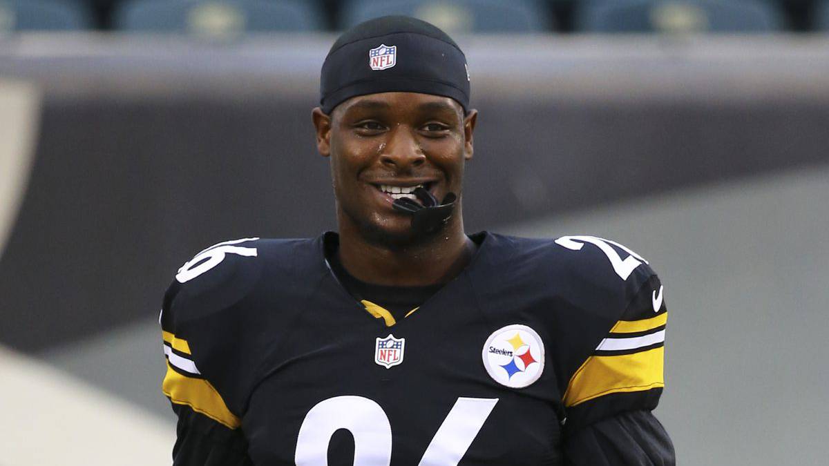 Le'Veon Bell con los Steelers
