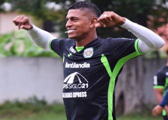 Carlo Costly se burla de Olimpia en su debut con Marathón